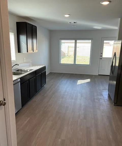 18919 Sorento Bay Ln — Photo 10