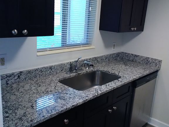 2nd image of 1825 NE 2nd St APT 46