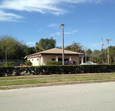 5th image of 105 Dickson Ave