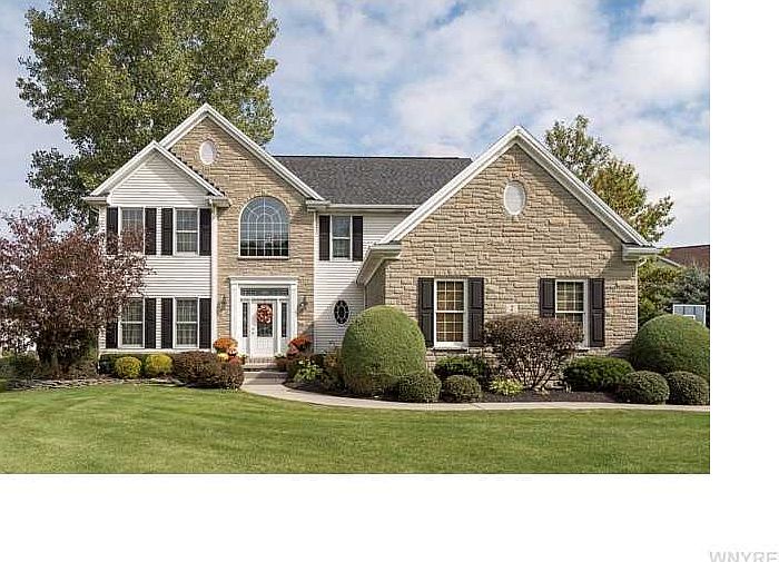 1st image of 2 Ambrose Ct
