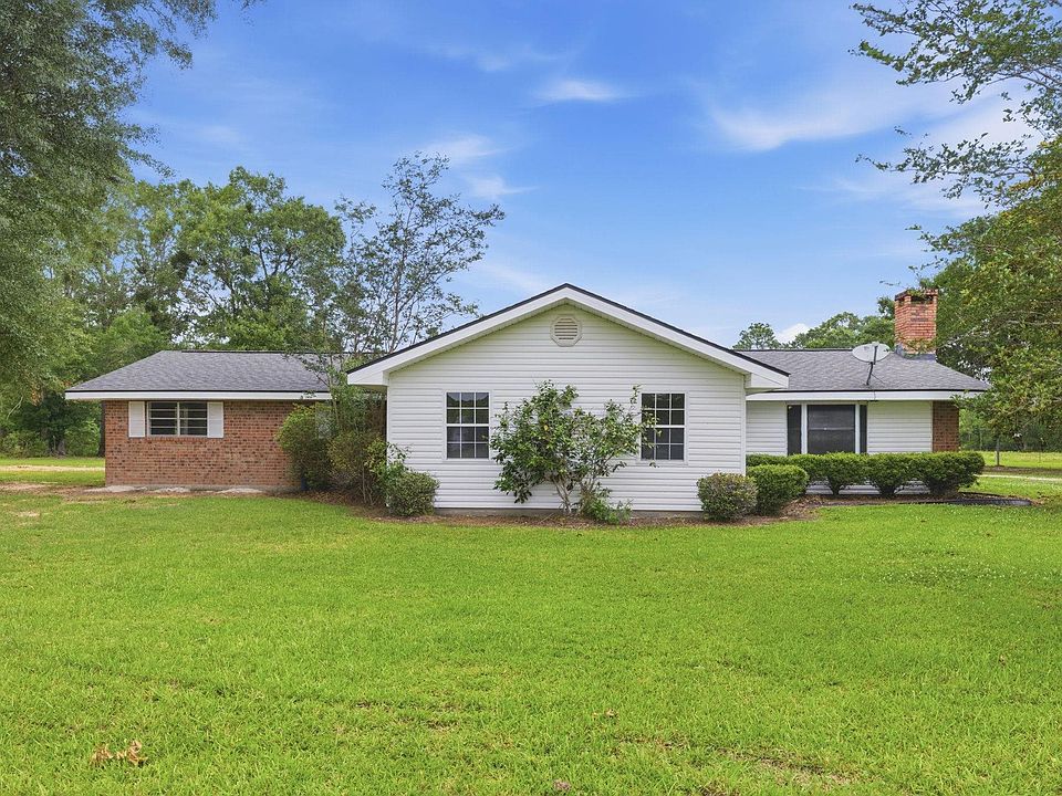 1st image of 212 Andrew Mouhot Rd