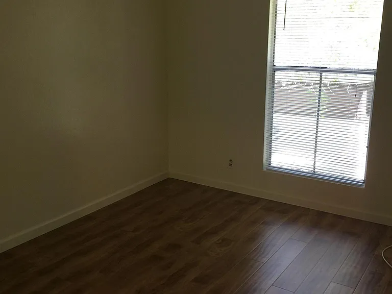 107 Virginia Hills Dr — Photo 6