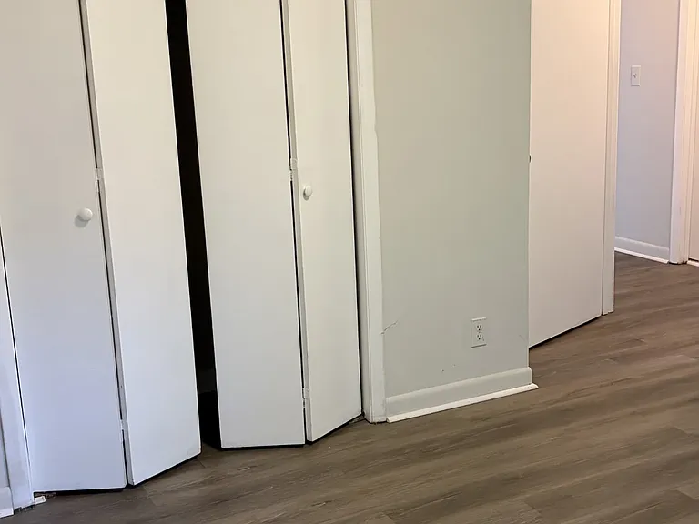 443 Cedarmont Dr — Photo 17