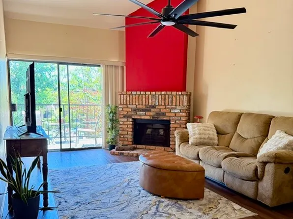 16951 Millpond Ln Unit 51, Huntington Beach, CA 92647