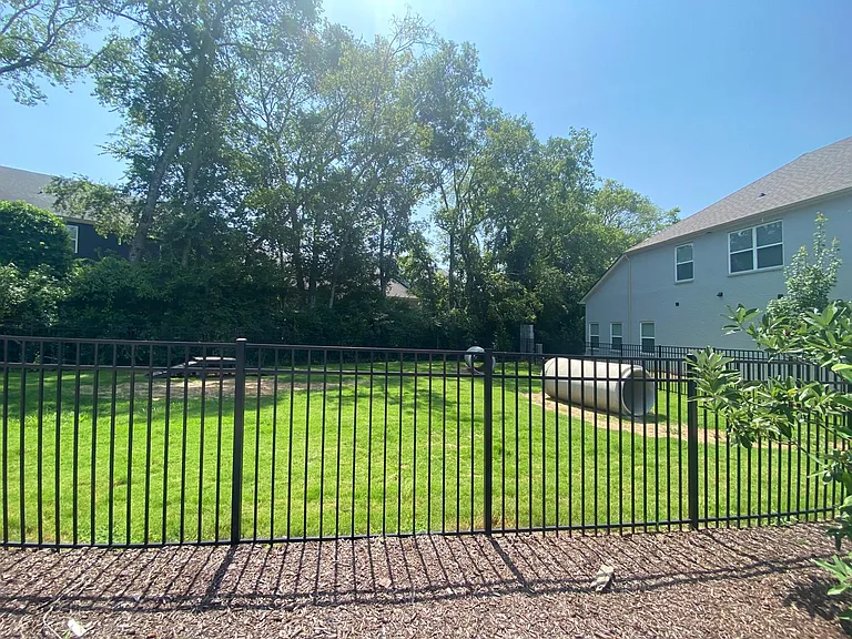 505 Tappan Pvt Ln — Photo 22