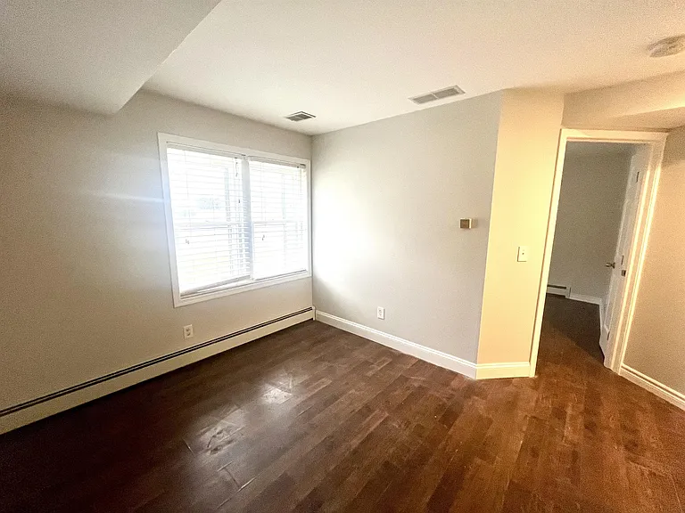 62 Madison St #2 — Photo 9