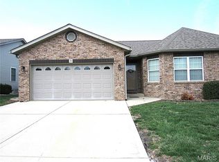 71 Brooks Dr, Bethalto, IL