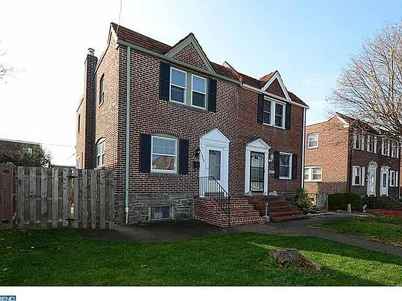2nd image of 1804 Linden St