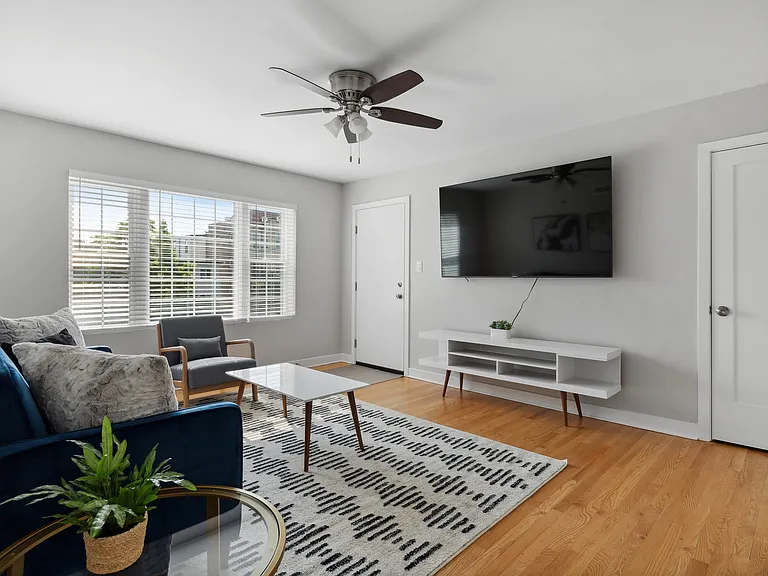 136 Ridge Ave #2 — Photo 2