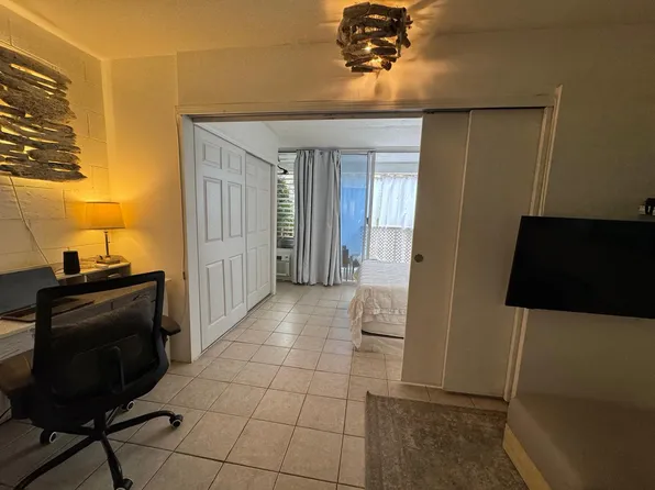 2509 Ala Wai Blvd, Honolulu, HI