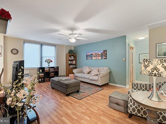 5th image of 2601 Pennsylvania Ave APT 129