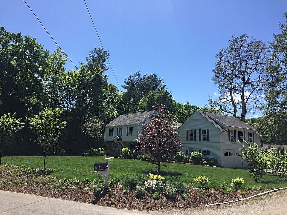 26 Davis Hill Rd (front)