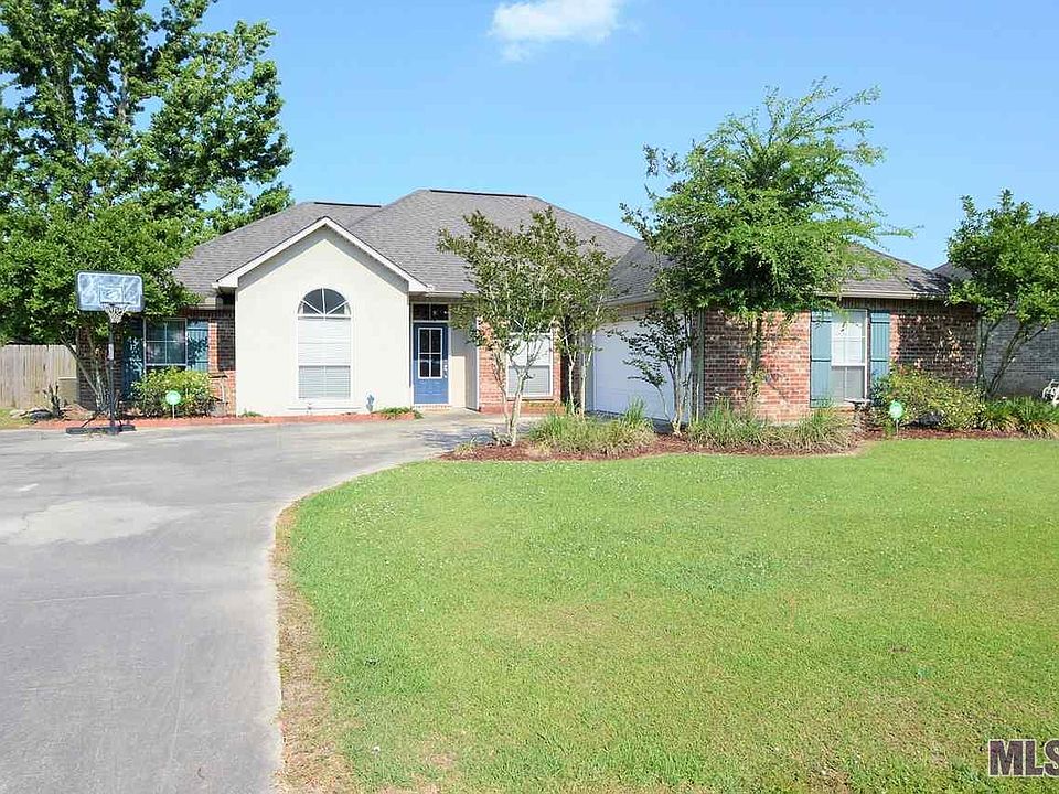1st image of 13194 Cole Dr