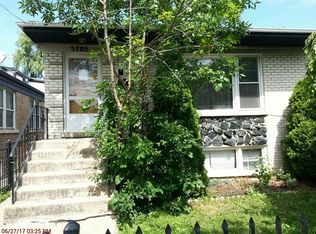 5705 N Jersey Ave, Chicago, IL 60659