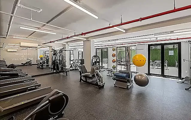 Rented by REAL New York | media 25