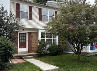 8 Lambeth Bridge Ct, Lutherville Timonium, MD 21093