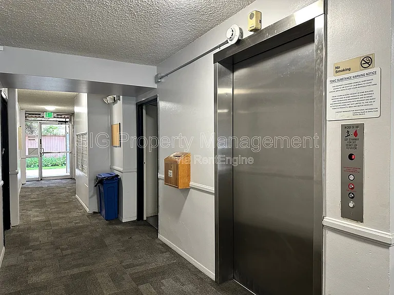 Oakland Summit — Photo 26