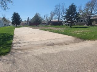 305 W 4th St, Alda, NE 68810