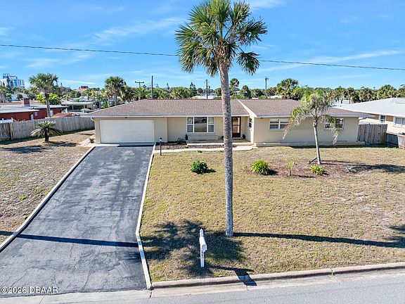 4th image of 1125 Bel Aire Dr