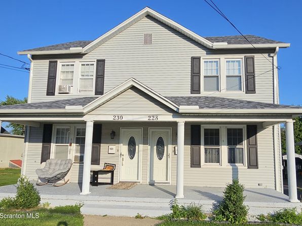 228 2nd St