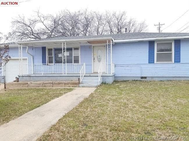 1st image of 124 W Tahlequah Ave