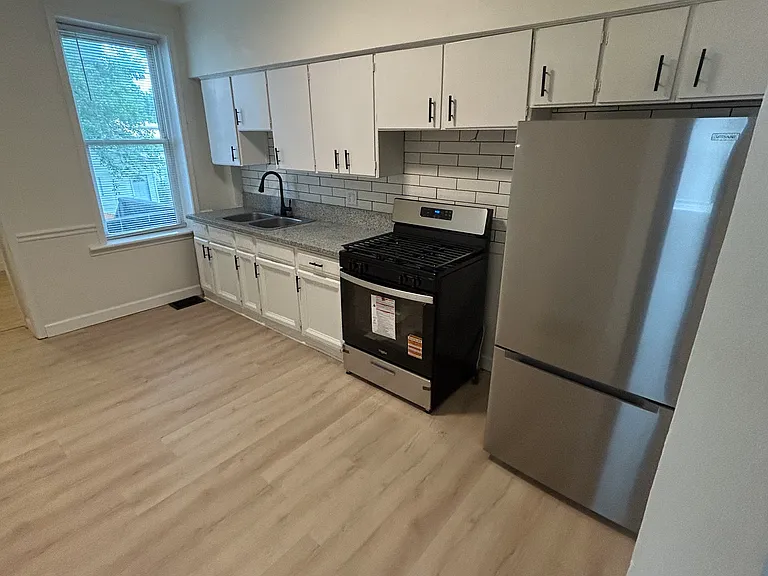 5461 Alabama Ave — Photo 8