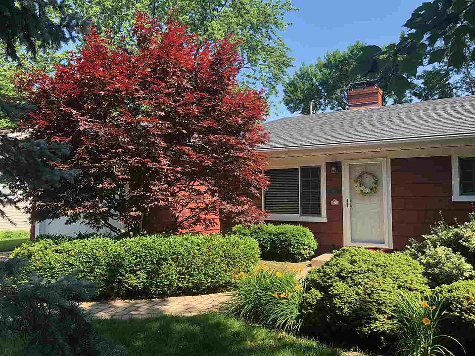 1st image of 609 W Teton Dr