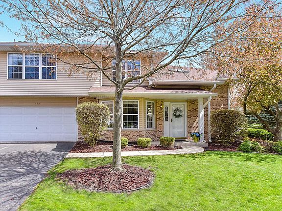5th image of 935 Elderberry Cir Unit 115