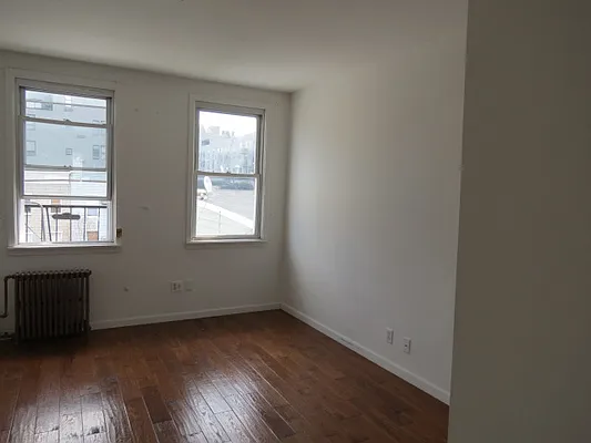 Rented by Roth Realty Management LLC | media 58