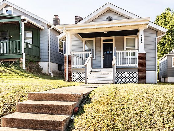 3rd image of 4324 Tholozan Ave