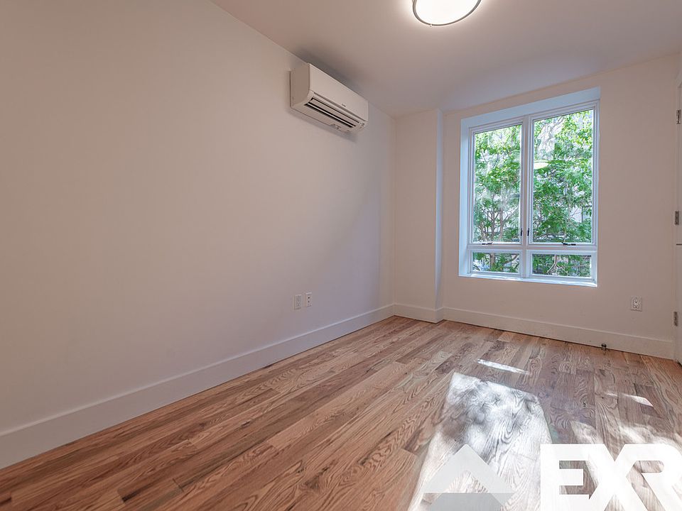 1st image of 789 Franklin Ave #4AA