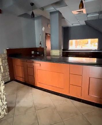 3rd image of 5401 Harrisburg Blvd #1