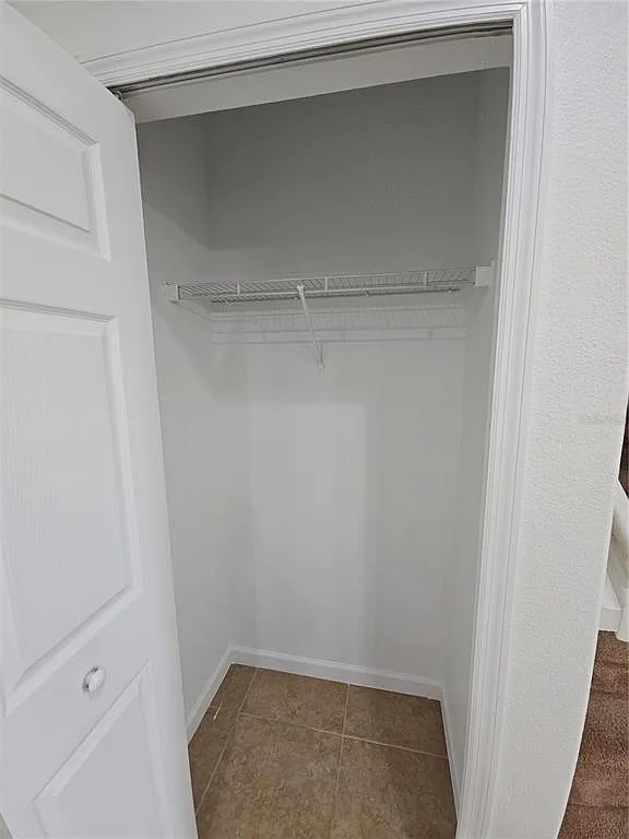 3 bed, 2.5 bath, 1687 sqft, $2,200 — Photo 4
