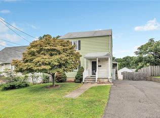 44 Bankside St, Bridgeport, CT 06606