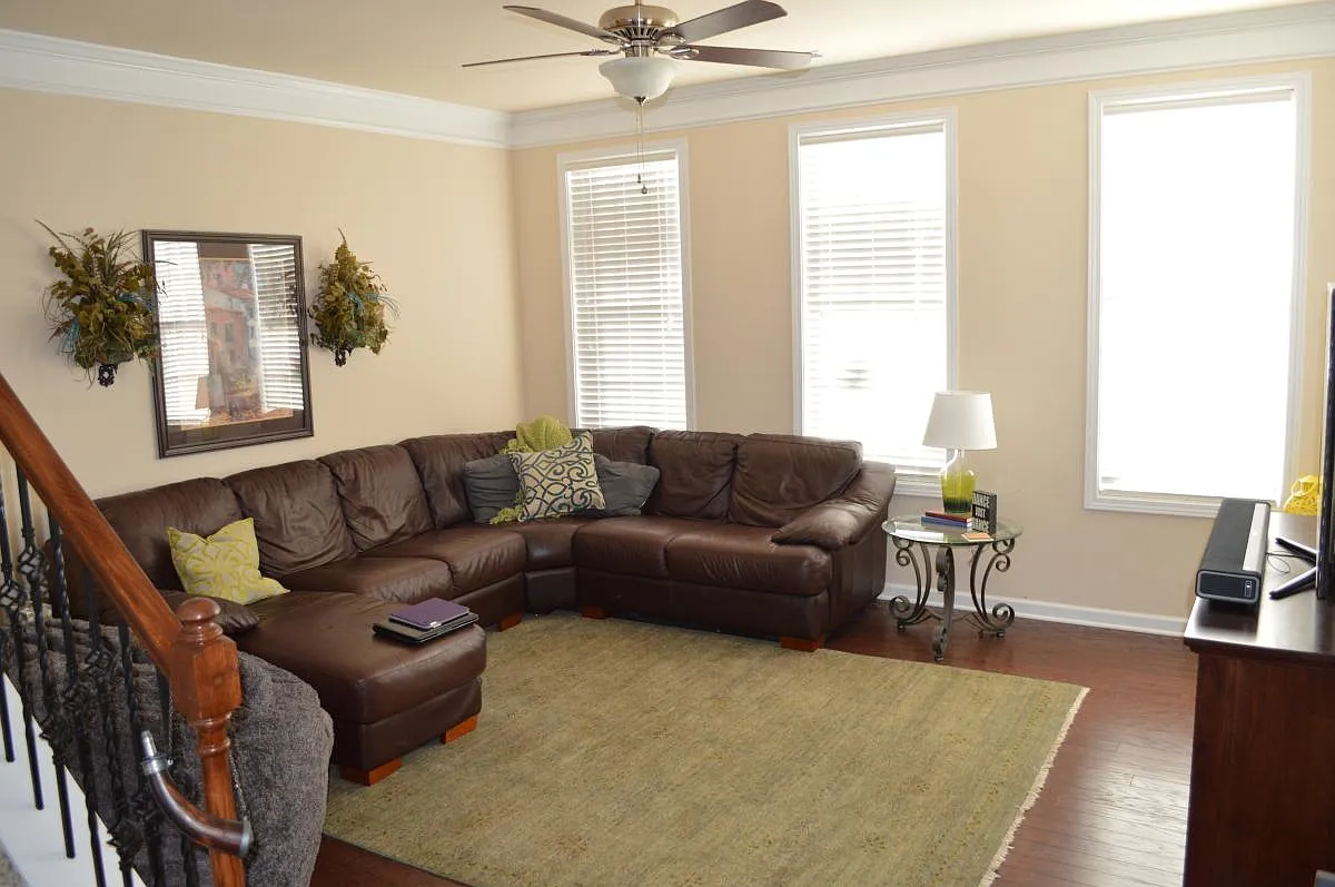 2 bed, 2.5 bath, 1504 sqft, $2,000 — Photo 4