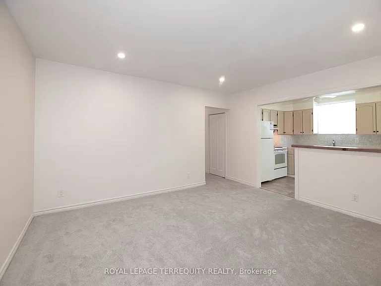87 Emperor St — Photo 4