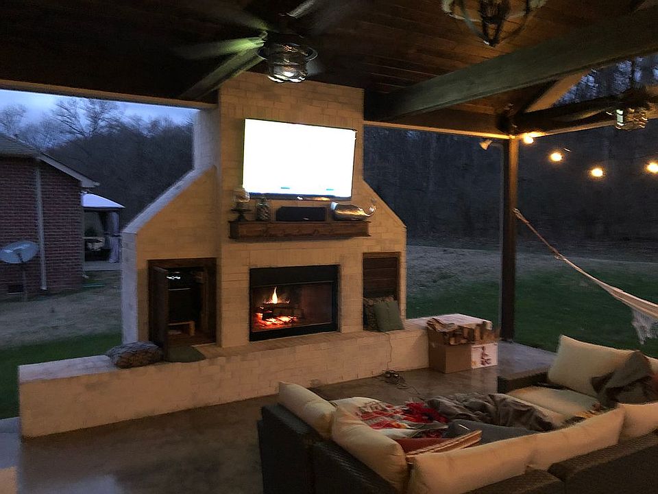 1st image of 709 Excalibur Ct