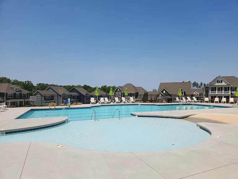 1009 Gabardine Ln — Photo 20