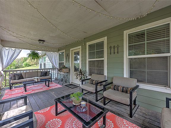 5th image of 2808 Wright Ave