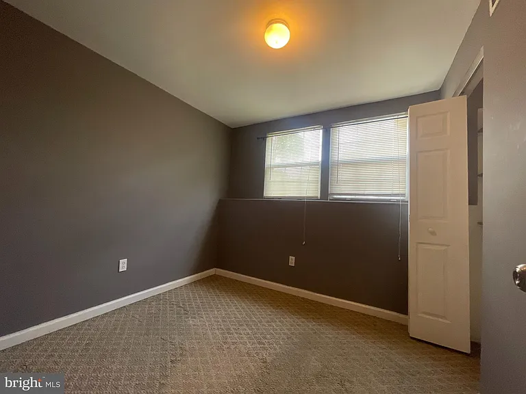 8625 Walcott Ct — Photo 15