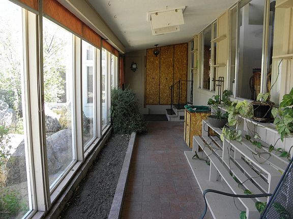 4th image of 1250 Sierra Vista Dr