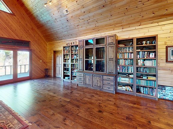 12th image of 5334 Ira Barker Rd