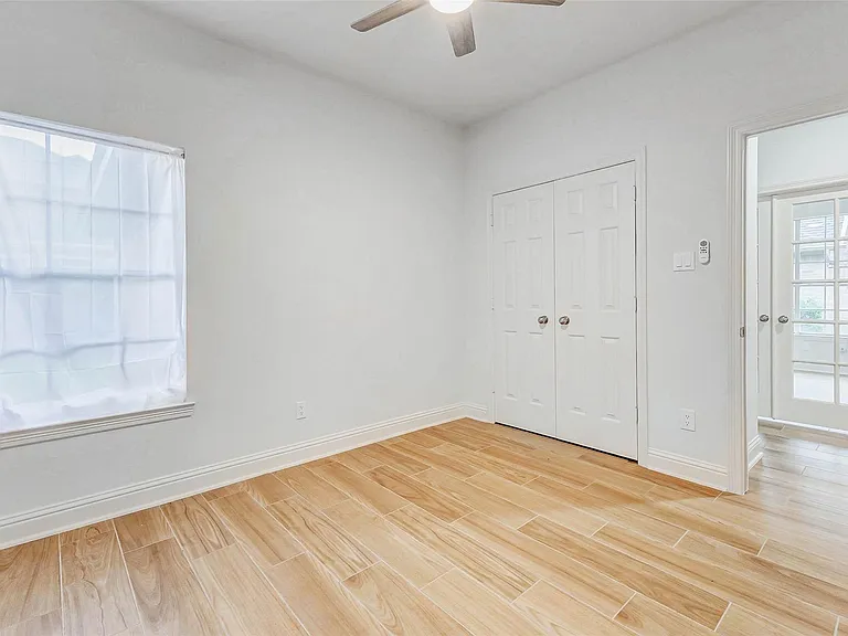 1918 Supplejack Ct — Photo 16