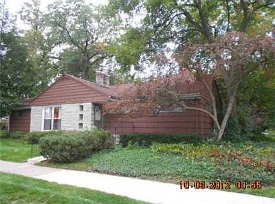1st image of 227 N Greenlawn Ave