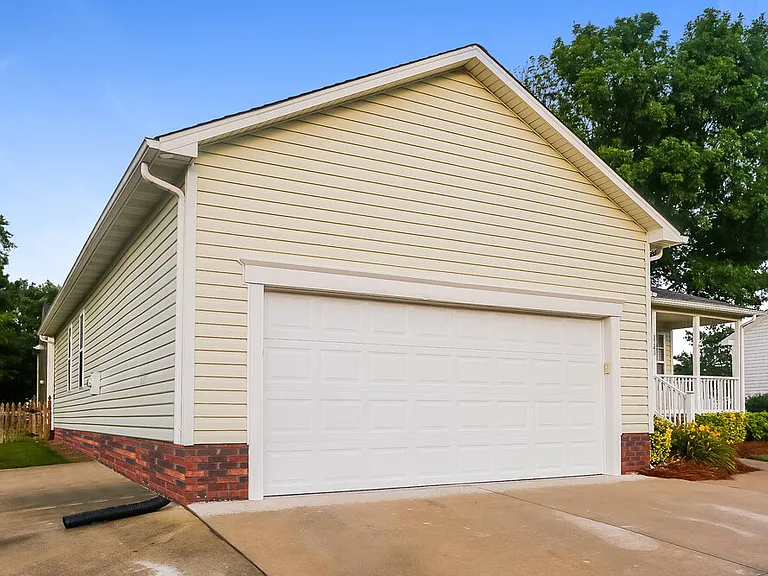 1243 Piney Church Rd — Photo 4