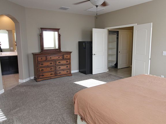 3rd image of 9308 W Medlock Dr