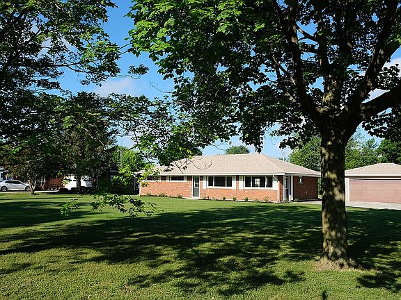 2nd image of 11763 Park Lane Dr