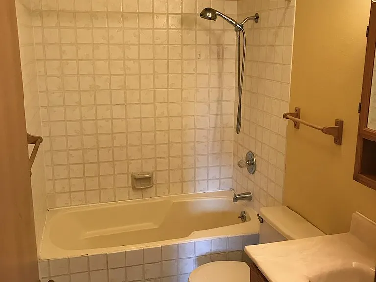 1820 Congress Cir #1 — Photo 7