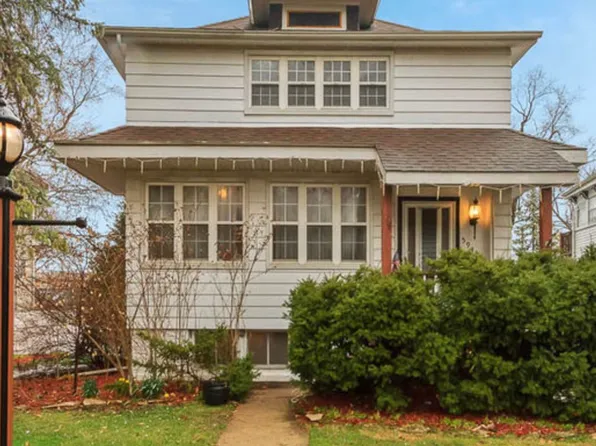 5947 N East Circle Ave, Chicago, IL 60631