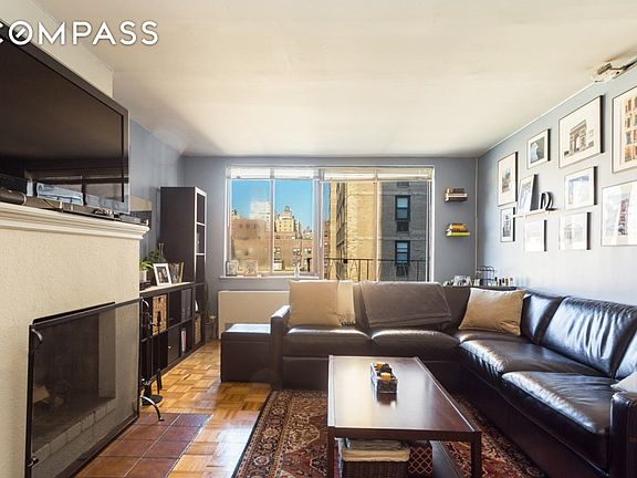 3rd image of 244 E 75th St APT 5A